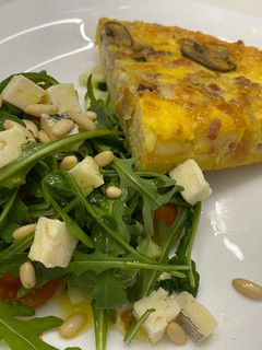 Foto de Quiche de Bacon, Cogumelos e Queijo (Adaptação Cetogénica)