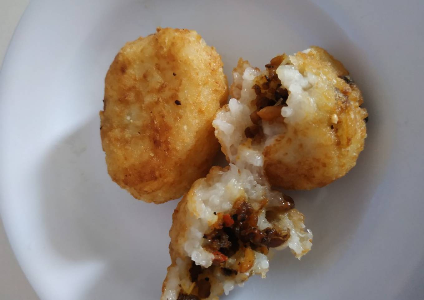 Combro Nasi