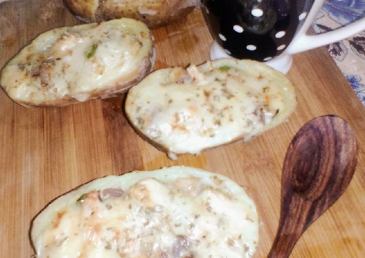 Recipe of Baked Potatoes 🥔🥔 in 32 Minutes for Young Wife