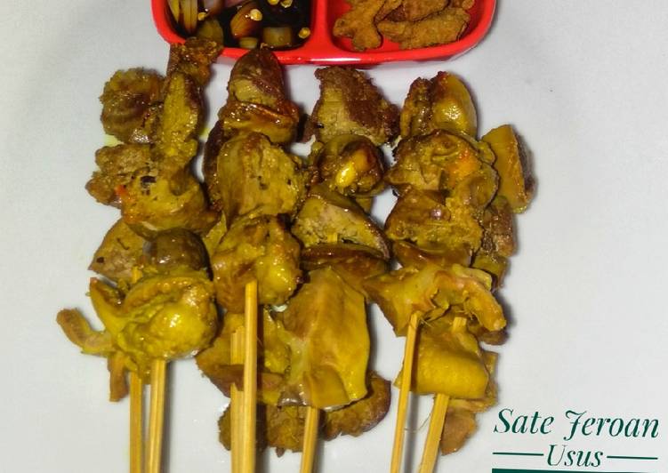 Sate jeroan usus krispi