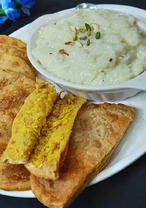 दाल पूरी और खीर(daal puri aur kheer recipe in hindi) रेसिपी मुख्य फोटो