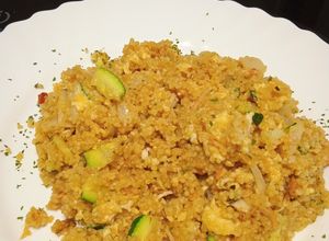 Foto principal de Cuscús con pollo verduras y salsa de soja 😜😋