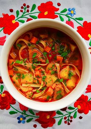 Táci sertésgulyás 🇭🇺 👌 recept fotója