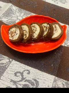 मारी बिस्कुट चॉकलेट रोल (Mari biscuit chocolate roll recipe in hindi) रेसिपी मुख्य फोटो