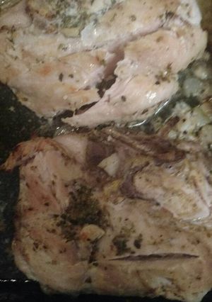 Una foto de Pollo a la naranja y ajo