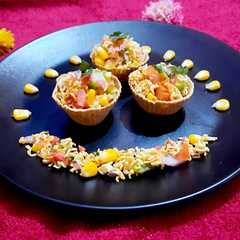 चटपटी मैगी मफिन भेल (Chatpati maggi muffin bhel rceipe in Hindi)-レシピのメイン写真