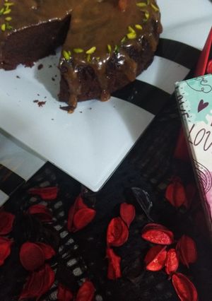عکسی از دستور کیک براونی با سس کارامل
