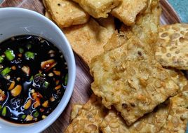 Tempe Tauhu Mendoan