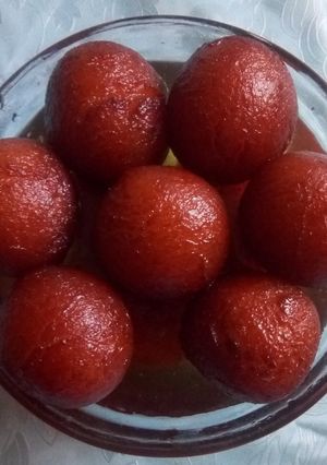 A picture of Gits Gulab Jamun.
