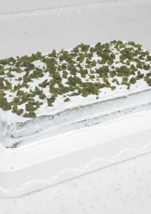 A picture of Spinach Cake.
