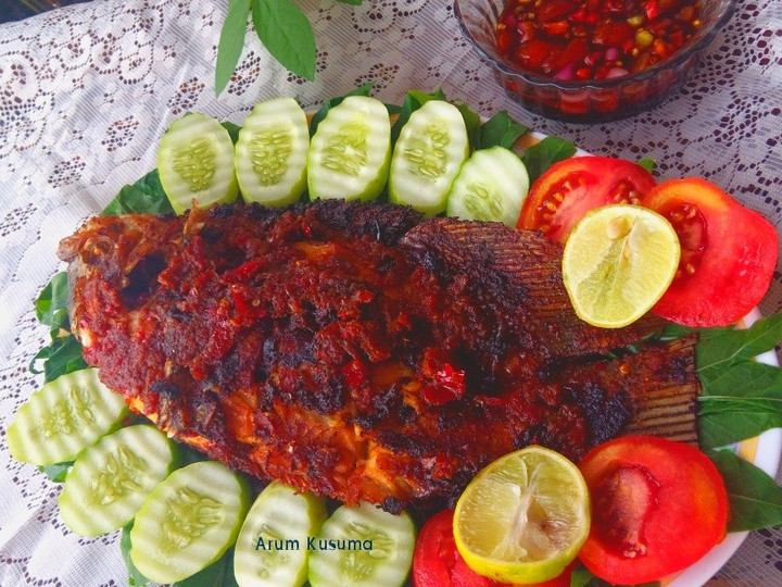 Langkah Mudah untuk Membuat Ikan Gurame Bakar Bumbu Jimbaran yang Enak Banget