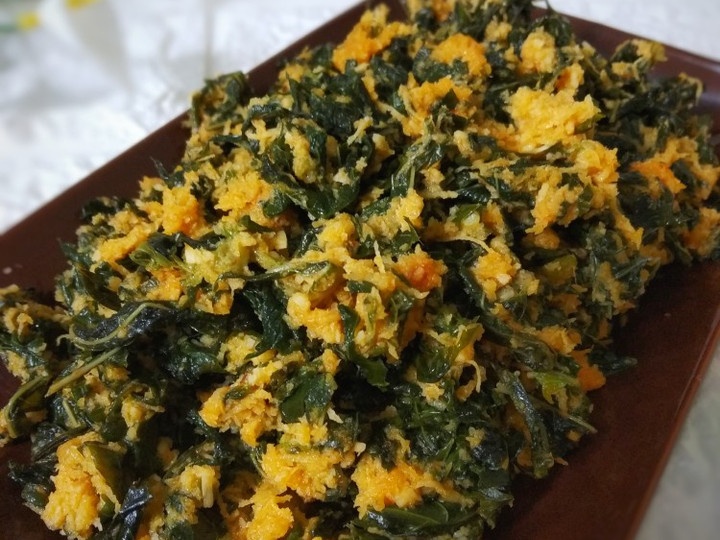 Bagaimana Membuat Urap Daun Singkong Anti Gagal