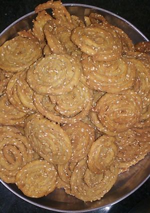 A picture of Chakoli.
