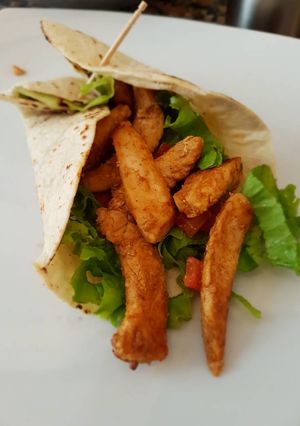 Una foto de Wrap de pollo
