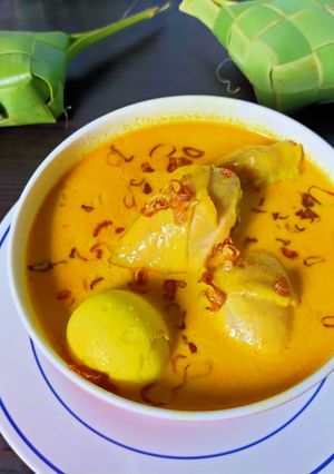 Foto resep Opor Ayam Bumbu Kuning