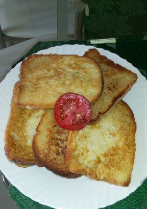 A picture of French toast 'Bread and eggs'.