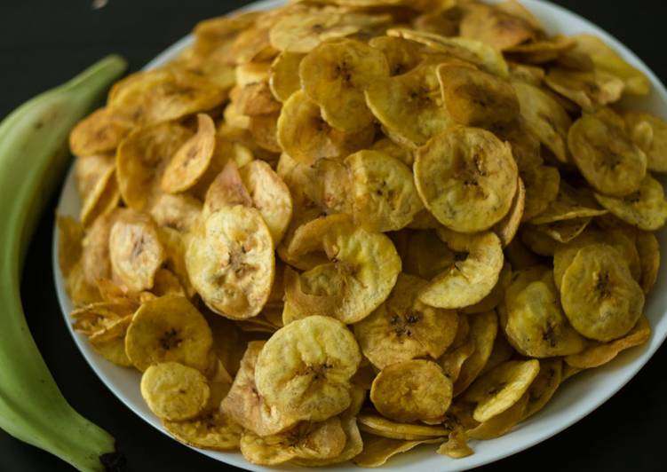 Banana chips/ Ethakka upperi