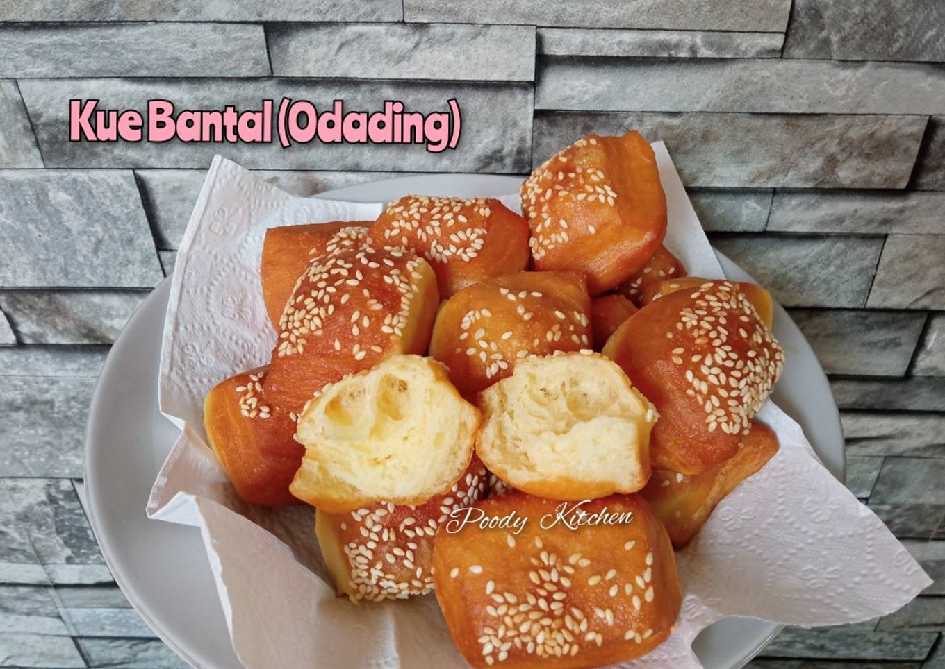 Kue Bantal (Odading)