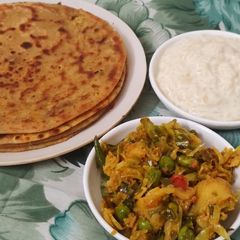 A picture of Chana Dal Paratha.