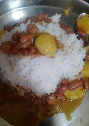 राजमा चावल (rajma chawal recipe in Hindi) रेसिपी मुख्य फोटो