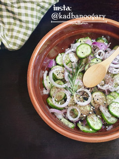 عکسی از دستور سالاد خیار و پیاز