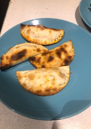 Una foto de Empanadillas de pollo y champiñones al curry