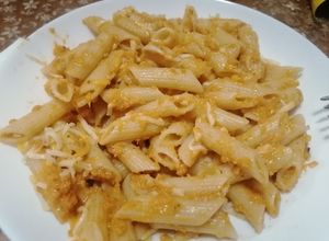 Foto principal de Penne rigate con salsa de berenjena