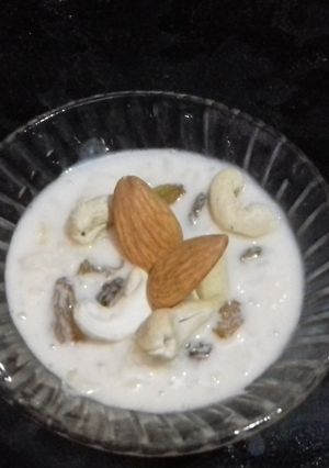 चावल की खीर (Chawal ki kheer recipe in hindi) रेसिपी मुख्य फोटो