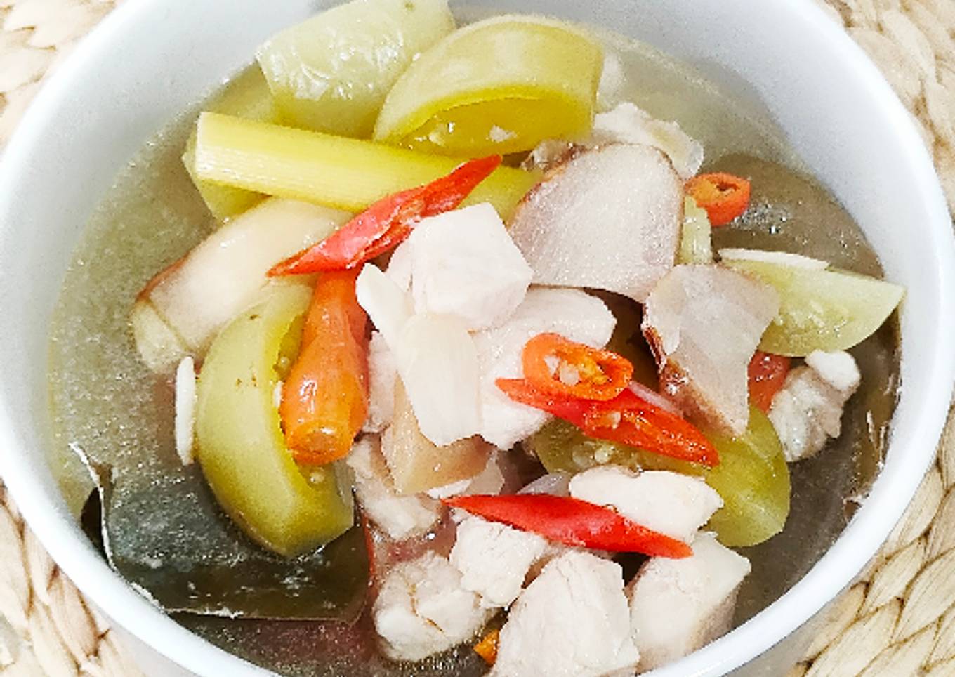 Garang Asem Ayam Kuah Bening (Tanpa Santan)