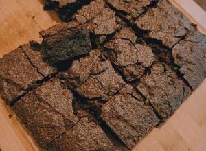 Una foto de Brownie sin mantequilla/ fudge brownie