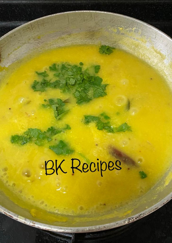 ஆந்திரா ஸ்டைல் குயிக் லெமன் டால் (Andhra quick lemon dal recipe in Tamil) செய்முறை முக்கிய புகைப்படம்