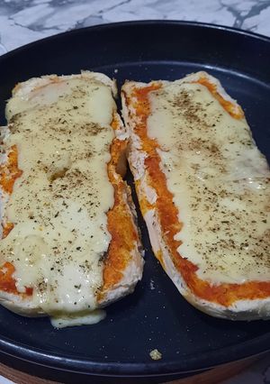 Una foto de Pizza de pan (no hubo ganas de amasar)