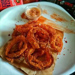 Hot n crispy Onion Rings A picture of Hot n crispy Onion Rings.