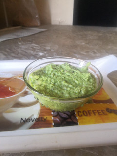 ગ્રીન ચટણી (Green Chutney Recipe In Gujarati) રેસીપી મુખ્ય ફોટો
