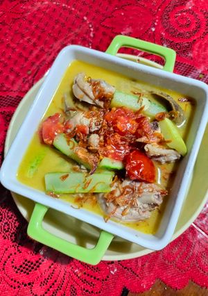 Foto resep Opor Ayam "Kreasi" Tomat dan Mentimun