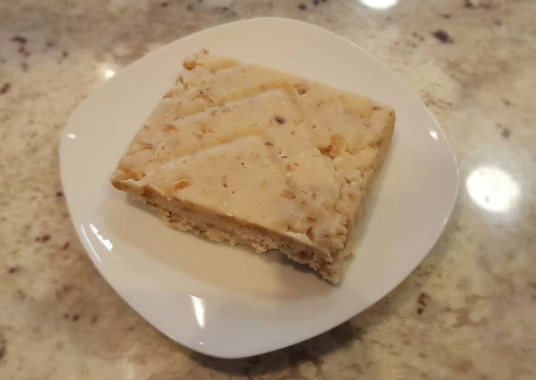 Turrón de nata y nueces