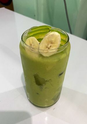 Foto resep Smoothie Alpukat Pisang Gurih Tanpa Susu