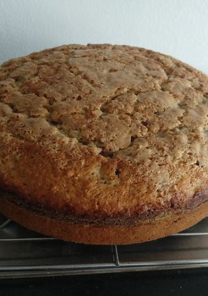 Una foto de Torta de bananas con chips de chocolate