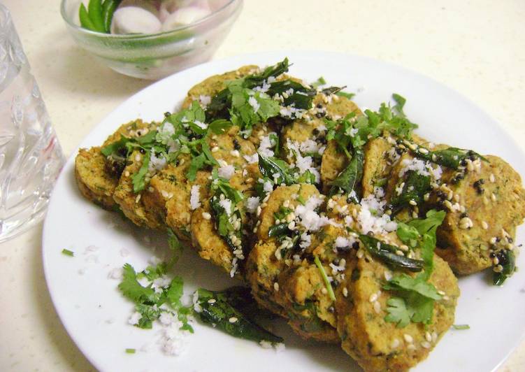 Recipe of Quick Palak Muthia