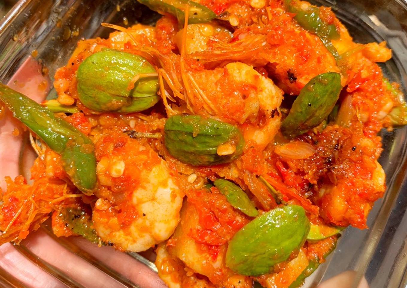 Udang balado pete