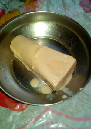 A picture of Musk melon ice cream.