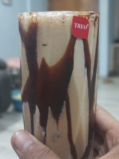 કોલ્ડ કોફી (Cold Coffee Recipe In Gujarati) રેસીપી મુખ્ય ફોટો