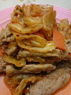 泡菜炒豬肉 的食譜成品照片