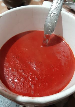 Una foto de Sopa de tomate 🍅