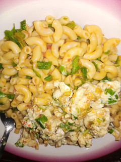 A picture of Macaroni pasta.