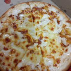 A picture of Pizza.