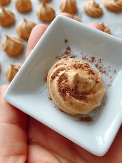 Hình của món 💚 Meringue Đường Nâu.