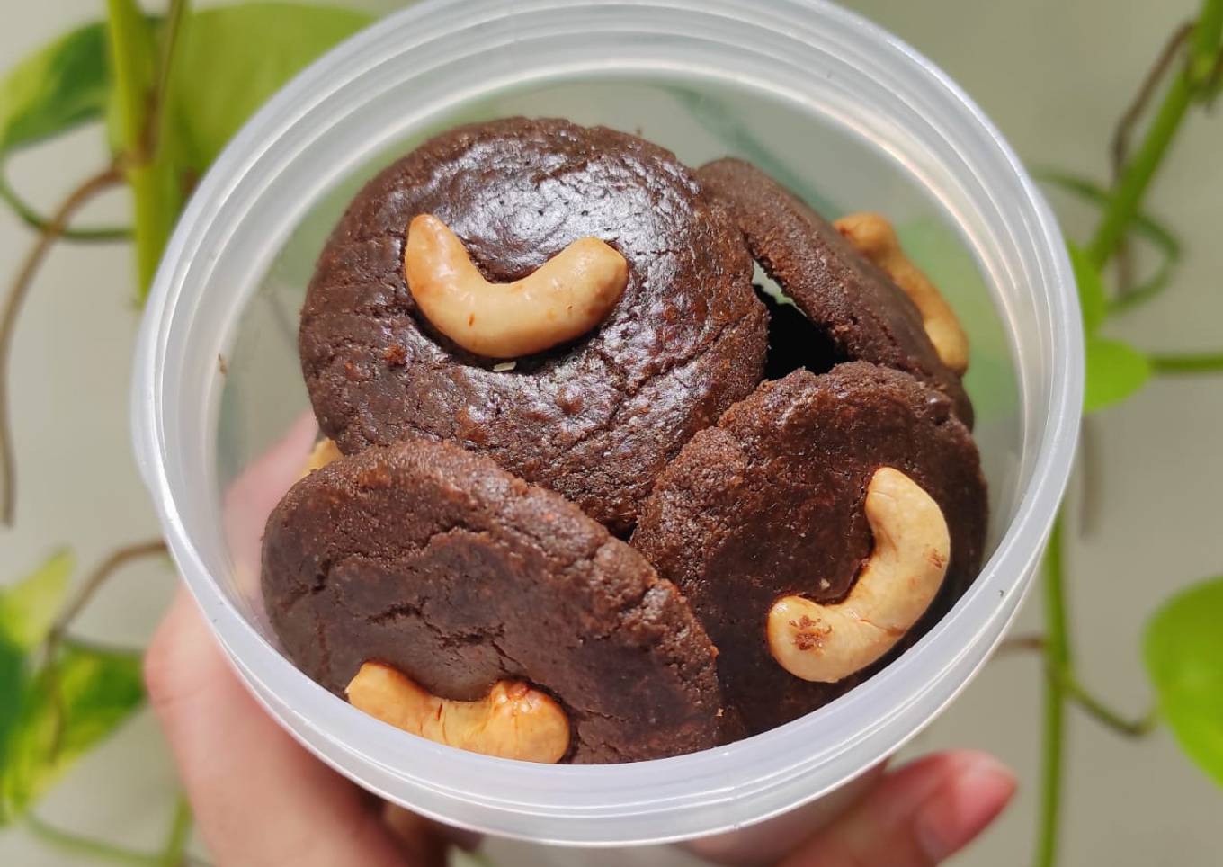 Resep Cashew choco cookies yang Lezat