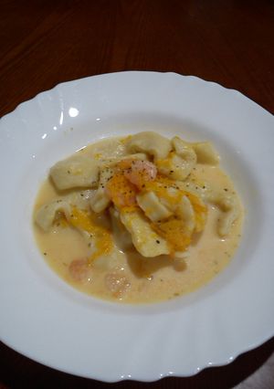 南瓜白醬雞蛋麵 的食譜成品照片