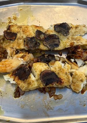 Une photo de Filets de flétan gratinés à la truffe noire et pesto